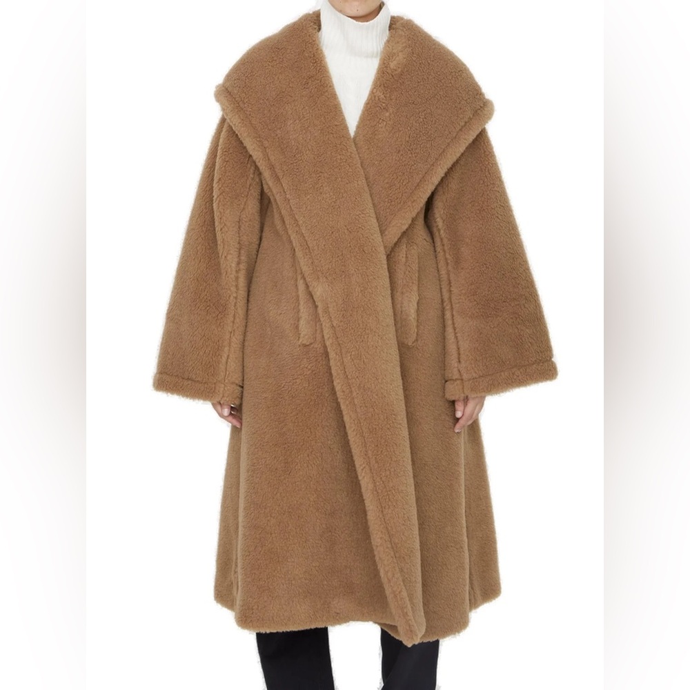 NWOT Authentic MaxMara Apogeo Oversized Teddy Wrap Coat with Hood in Camel Sz 40